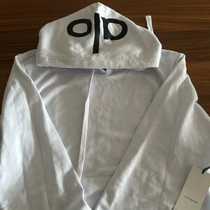 Alo hoodie